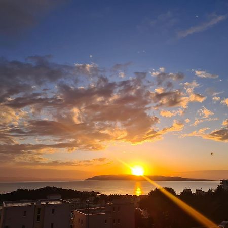 Hotel Pansion Komfor Moca Makarská Exteriér fotografie