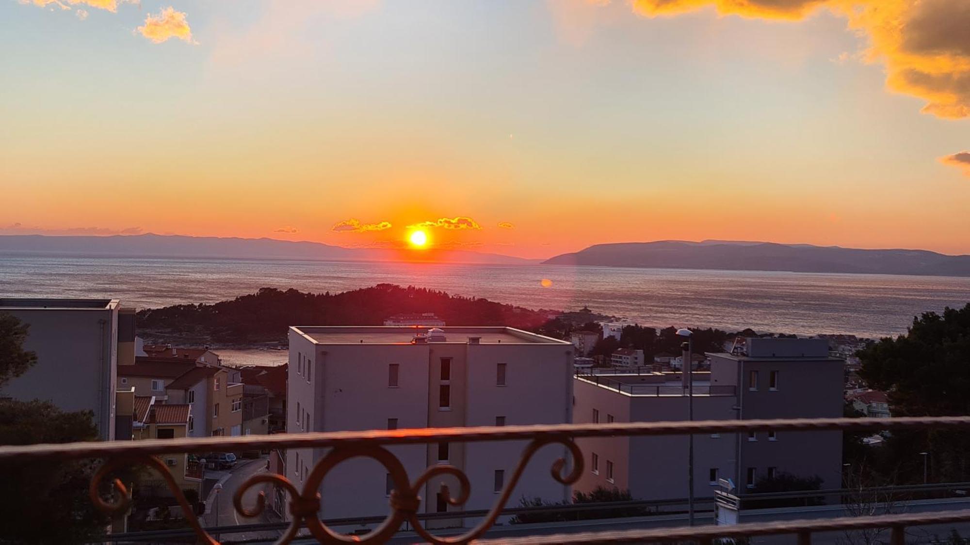 Pansion Komfor Moca Makarská Exteriér fotografie